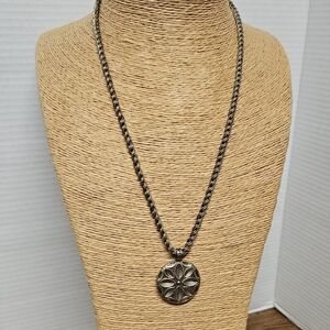 Vintage Monet Silver-tone 2-sided Etched Leaves Medallion Necklace